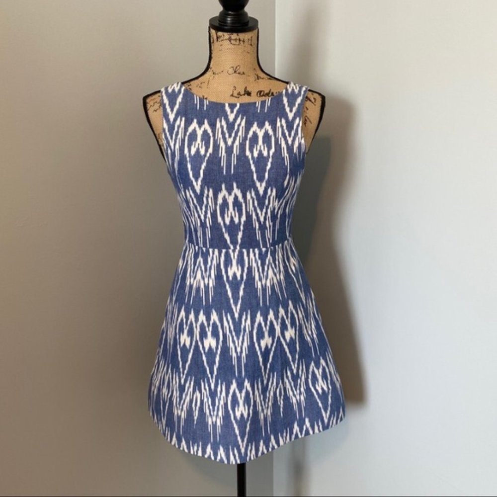 Alice + Olivia Dress Blue White Size 2